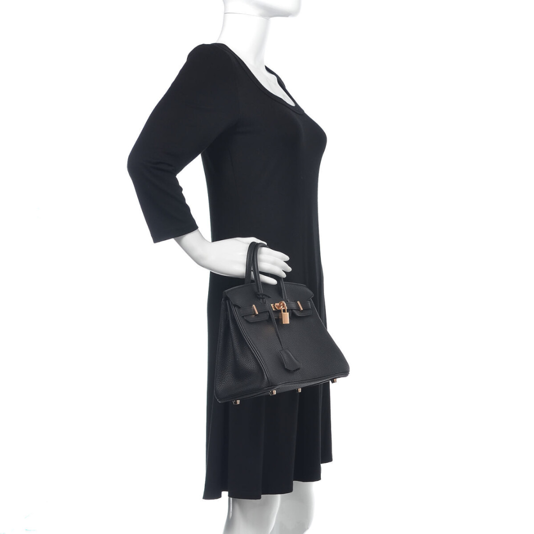 HERMÈS BIRKIN 25 BAG WITH GOLD HARDWARE IN BLACK