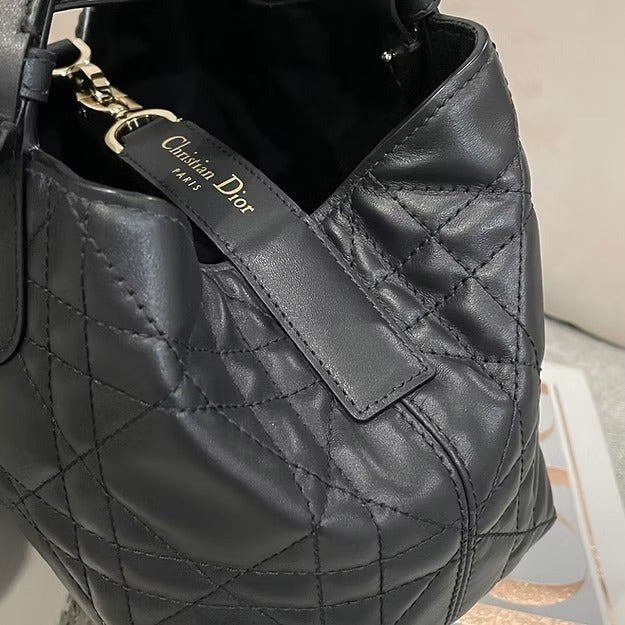 DIOR TOUJOURS VERTICAL MEDIUM TOTE BAG
