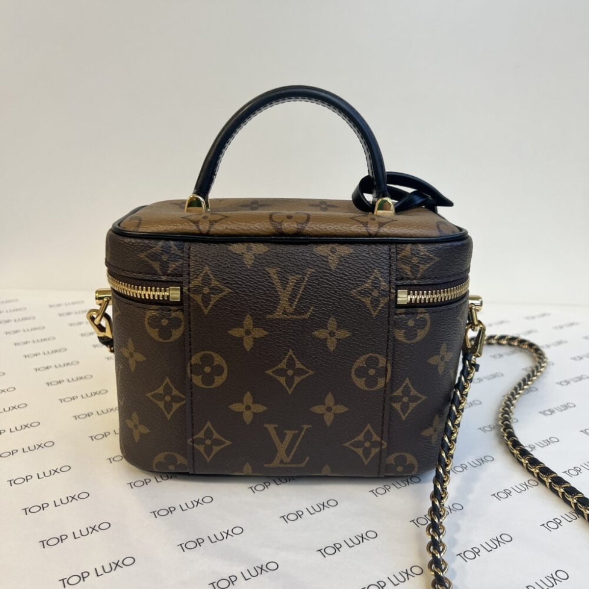 LOUIS VUITTON VANITY PM