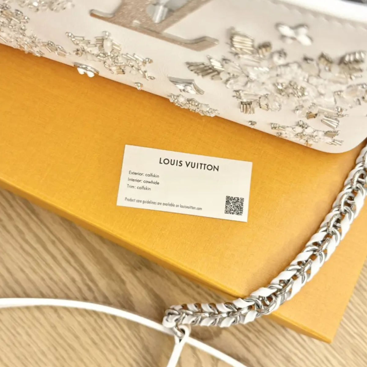 LOUIS VUITTON CAPUCINES MINI BAG