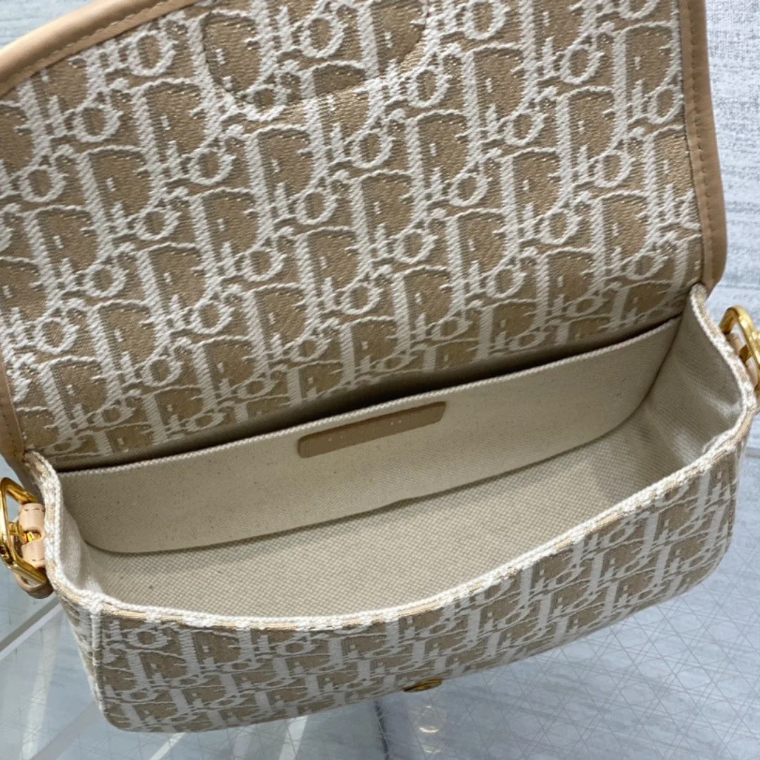 DIOR BOBBY MEDIUM BAG